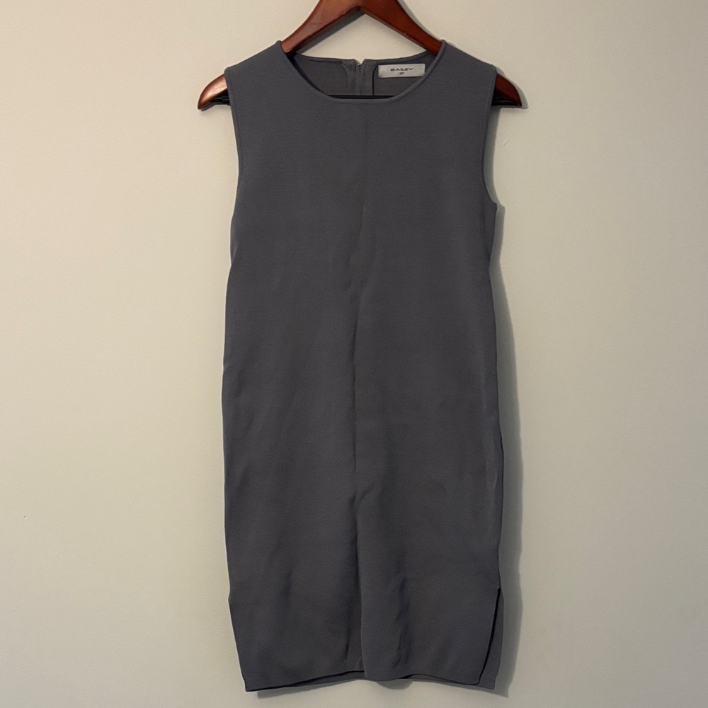Chic Sleeveless Gray Mini Dress